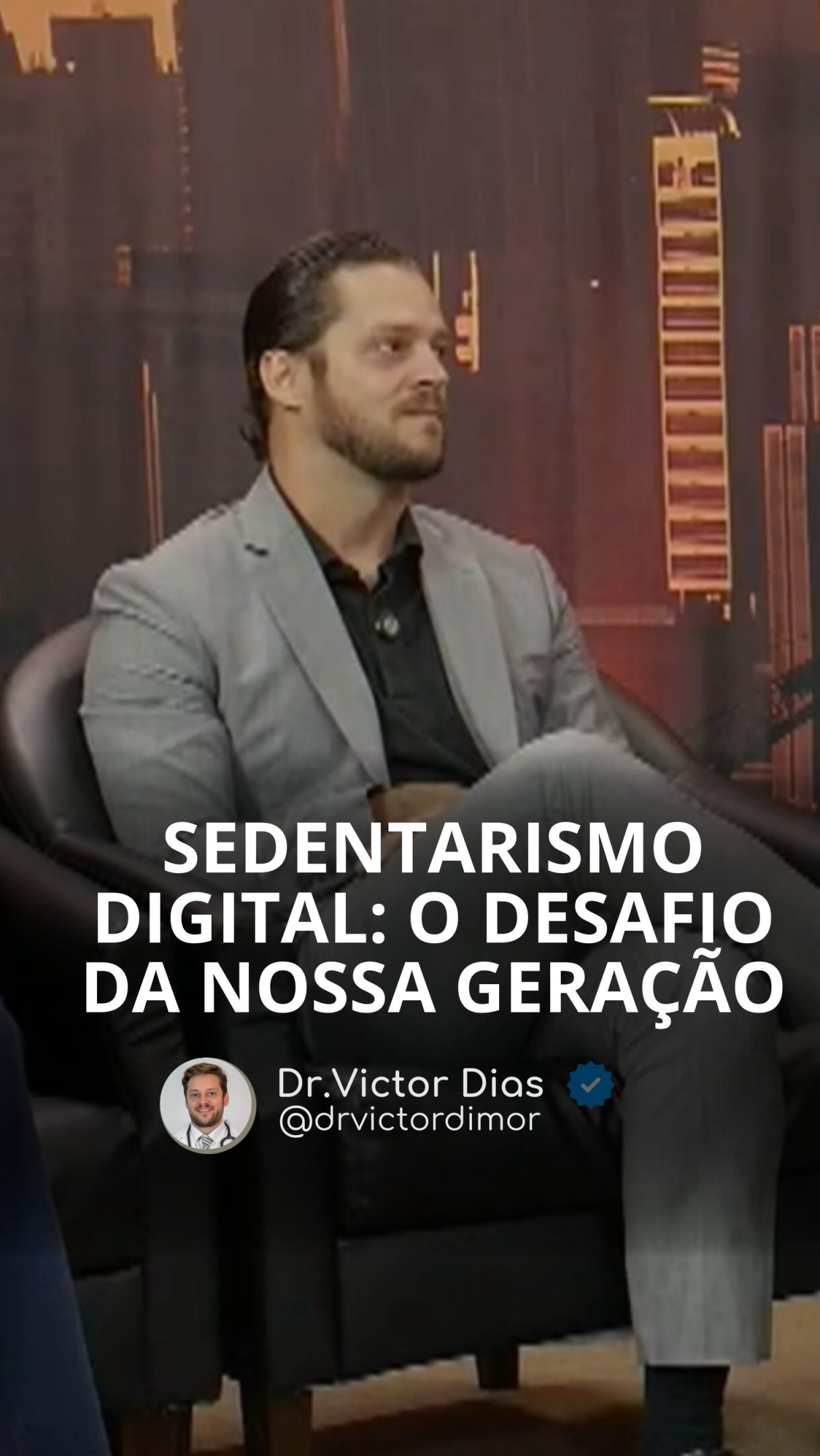 Durante muitos anos, o sedentarismo era associado apenas à falta de atividade física. Hoje, vivemos um novo fenômeno: o #sedentarismodigital.

Na entrevista, fui questionado se acredito que a humanidade voltará a se conectar como antes. Minha resposta foi simples: acredito que estamos diante de uma nova geração, com uma forma diferente de viver, trabalhar e se relacionar. Dificilmente voltaremos ao mundo de antes. Mas isso não significa que estamos condenados.

Isso significa criar estratégias para preservar aquilo que nos torna humanos: movimento, contato com a #natureza, exposição ao sol, prática de exercícios, alimentação adequada, #sonodequalidade e conexões reais com as pessoas.

A tecnologia trouxe avanços extraordinários para a medicina e para a sociedade. O problema não é a tela. O problema é quando ela substitui aquilo que nosso organismo ainda precisa para funcionar bem.

O futuro provavelmente será cada vez mais digital. O grande desafio será construir uma rotina que permita aproveitar os benefícios da #tecnologia sem abrir mão dos pilares biológicos que sustentam nossa saúde física e mental.

Dr. Victor Dias - CRM: 174268